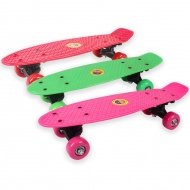 Old School skateboard u različitim verzijama 56cm 1 komad